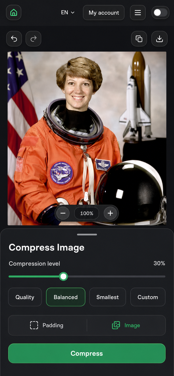 EditGator image editor design concept 34: Dark compression studio